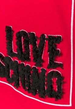 Le migliori recensioni di β Love Moschino T-shirt Con Stampa - Red, Donna π 12 Le migliori recensioni di β Love Moschino T-shirt Con Stampa - Red, Donna π -Vendite Love Moschino 02e23ee447bc401a884f34d88540d48f