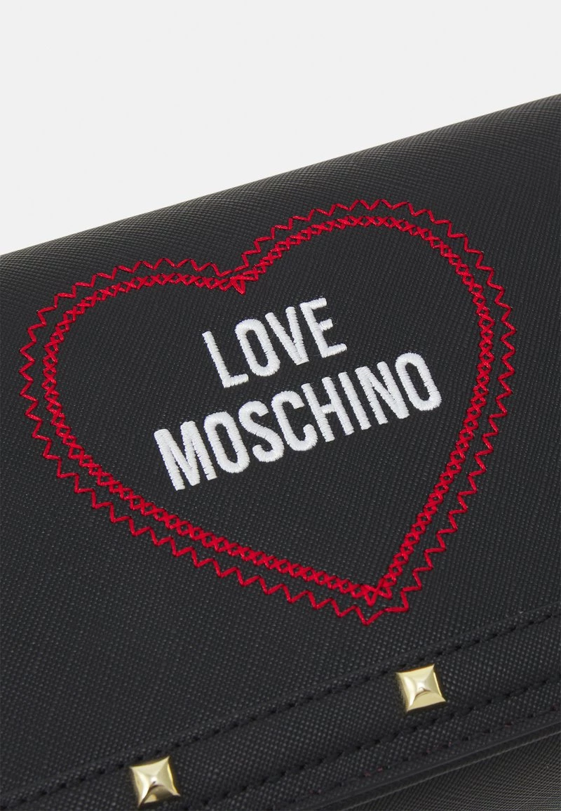 Vendita all'ingrosso π Love Moschino LOVE HEART STUD CROSSBODY - Borsa A Tracolla - Nero, Donna π 4 Vendita all'ingrosso π Love Moschino LOVE HEART STUD CROSSBODY - Borsa A Tracolla - Nero, Donna π - immagine 4