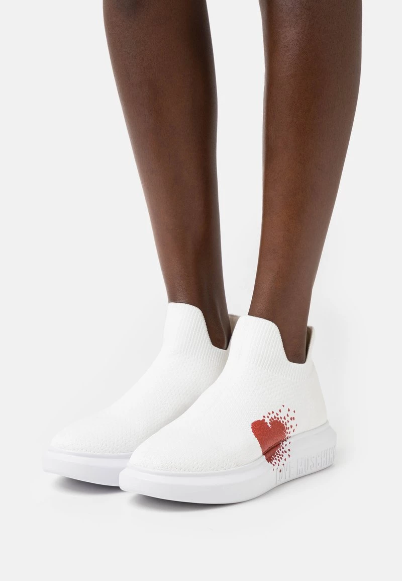 Vendita all'ingrosso π Love Moschino π Sneakers Basse - Bianco, Donna β 1 Vendita all'ingrosso π Love Moschino π Sneakers Basse - Bianco, Donna β