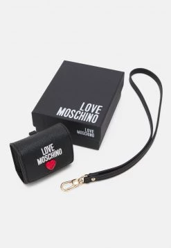 Acquistare π Love Moschino EXCLUSIVE AIRPOD PRO CASE - Altri Accessori - Nero, Donna π 12 Acquistare π Love Moschino EXCLUSIVE AIRPOD PRO CASE - Altri Accessori - Nero, Donna π -Vendite Love Moschino 0da93f72c491479a9d0258196194c22e