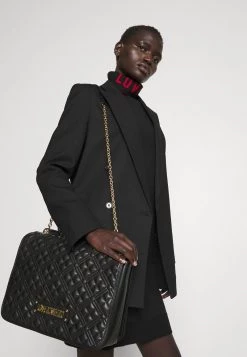 I primi 10 β¨ Love Moschino LARGE QUILTED SHOULDER FLAP BAG - Borsa A Mano - Nero, Donna π