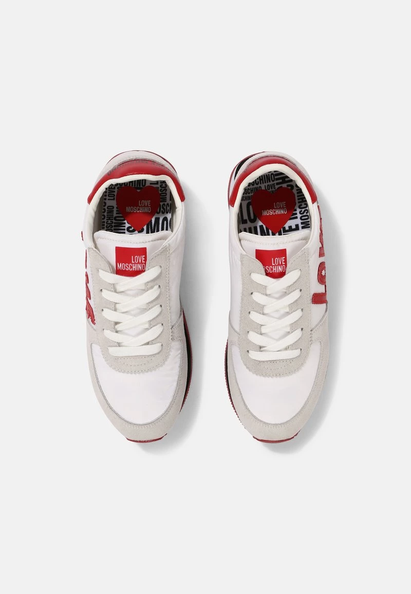 Sconto π Love Moschino π Sneakers Basse - Weiß Rot, Donna β€οΈ 3 Sconto π Love Moschino π Sneakers Basse - Weiß Rot, Donna β€οΈ - immagine 3