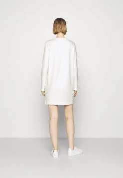 Miglior offerta 𧨠Love Moschino Vestito Estivo - White, Donna π― 9 Miglior offerta 𧨠Love Moschino Vestito Estivo - White, Donna π― -Vendite Love Moschino 3fe5067af2ef4c95a037c71703d64afd