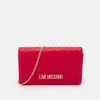 Offerte ⭐ Love Moschino QUILTED CHAIN LOGO CROSSBODY - Borsa A Tracolla - Rosso, Donna ✨