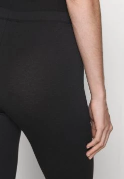 Bilancio ✨ Love Moschino Pantaloni Sportivi - Black, Donna 😍 -Vendite Love Moschino 8d4760a806a749b78292a2b1440736f8