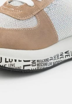 Vendita all'ingrosso π Love Moschino π Sneakers Basse - Fantasy Color, Donna π 13 Vendita all'ingrosso π Love Moschino π Sneakers Basse - Fantasy Color, Donna π -Vendite Love Moschino 99e97eac5ded4fd68e296fdf82988793