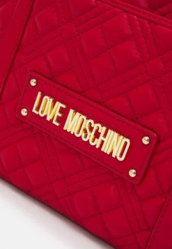 Miglior prezzo 🔥 Love Moschino QUILTED LOGO - Borsa A Mano - Rosso, Donna ✨ -Vendite Love Moschino 9b8e97a9df1c4a46ab62005f44bd0abc