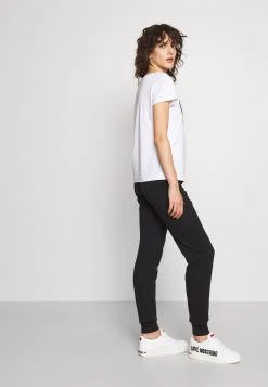 Bilancio 👏 Love Moschino Pantaloni Sportivi - Black, Donna 🛒 -Vendite Love Moschino abbf2f28e9c4402e9335edfdd958116d