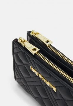 Bilancio ❤️ Love Moschino QUILTED TOP ZIP WALLET - Portafoglio - Nero, Donna ⭐ -Vendite Love Moschino b0e65fd9867049ceb19a762e63bf90b5