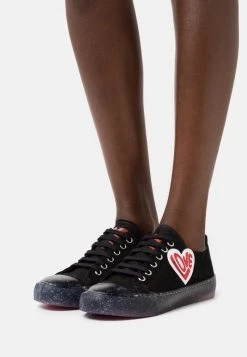 Vendita all'ingrosso 🎉 Love Moschino 👟 Sneakers Basse - Nero, Donna 👍