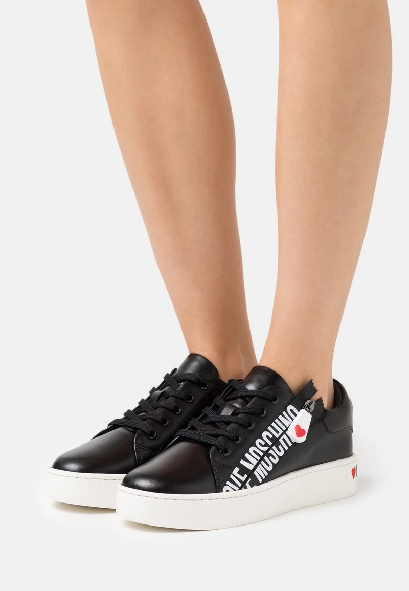 Migliore vendita π Love Moschino π Sneakers Basse - Nero, Donna π 1 Migliore vendita π Love Moschino π Sneakers Basse - Nero, Donna π