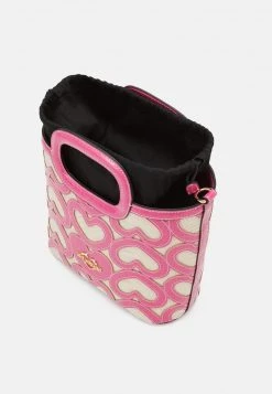 Miglior prezzo 🔔 Love Moschino MULTI QUILT HEARTED 👜 HANDBAG - Borsa A Mano - Pink, Donna 🔔 -Vendite Love Moschino e86e65f914a242a0ba3441e4c352ca9c