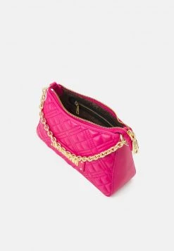 Il più economico ⭐ Love Moschino QUILTED LOGO CHAIN POUCHETTE - Borsa A Mano - Fuxia, Donna 😍 -Vendite Love Moschino ec70a005760b4d268ba606d0cde85d6a
