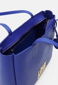 Le migliori recensioni di ⭐ Love Moschino LARGE LOGO SHOPPER - Shopping Bag - Blue, Donna 🧨 -Vendite Love Moschino ede425c4f69d4ab4b7537a074fe6b24c